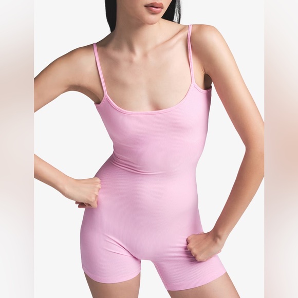 SKIMS Tops - Skims Fit Everybody Picot Onsesie - Bubble Gum